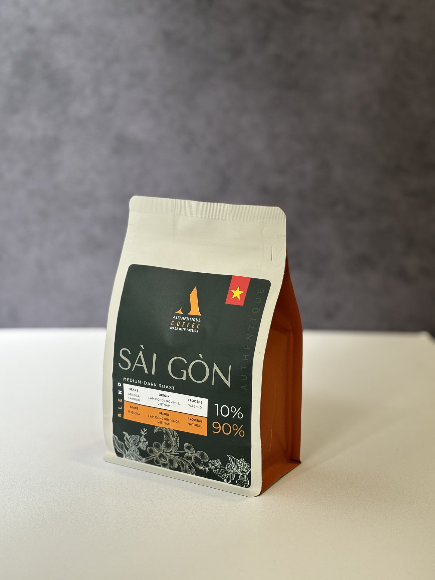 ซูอิกอน-ดาร์กโรสต์ (อาราบิก้า 10%, โรบัสต้า 90%) 250g