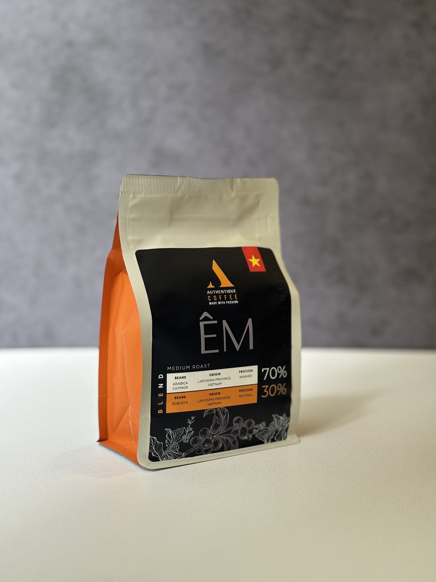 เอ็ม-มีเดียมโรสต์ (อาราบิก้า 70%, โรบัสต้า 30%) 250g