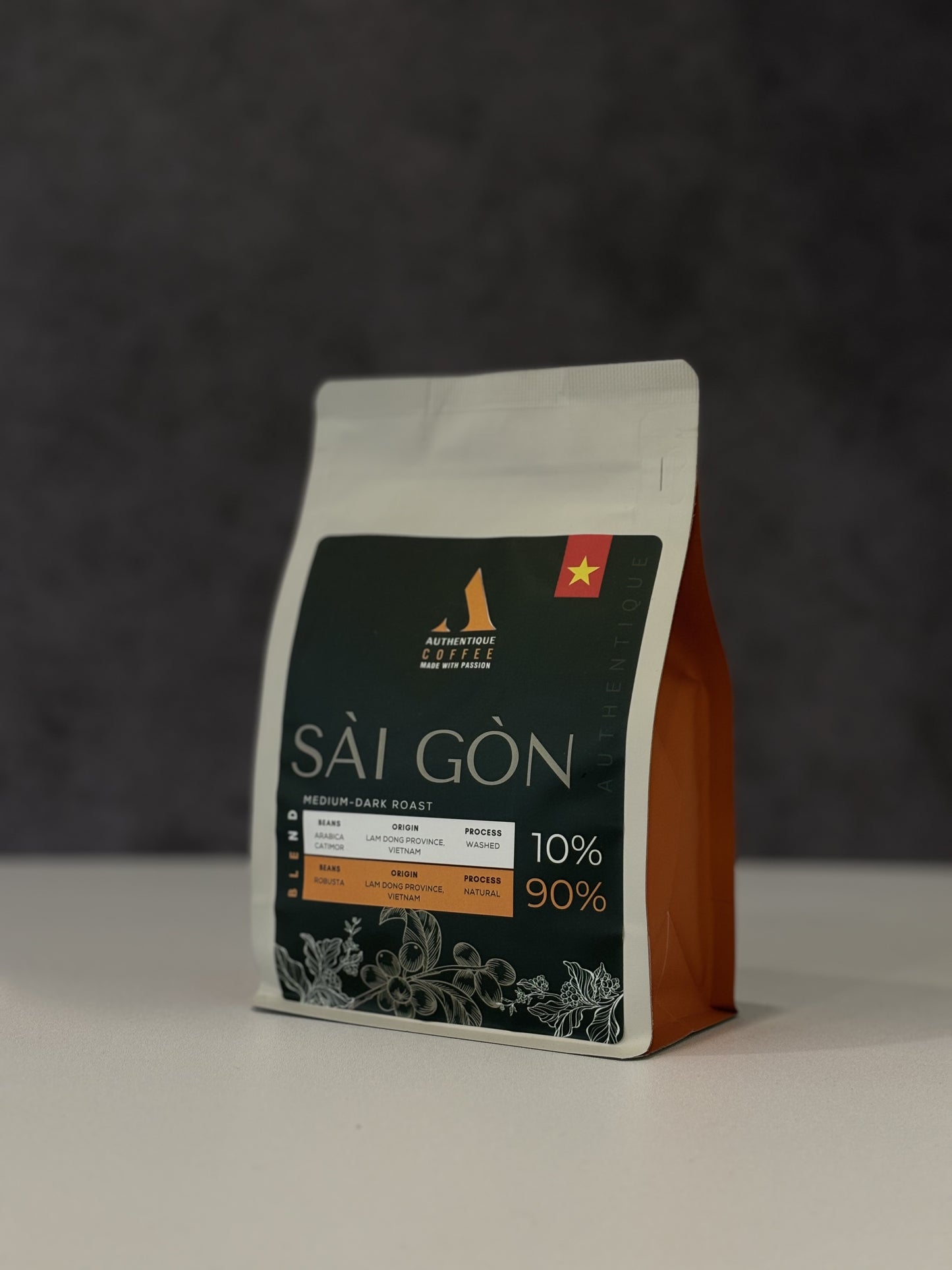 ซูอิกอน-ดาร์กโรสต์ (อาราบิก้า 10%, โรบัสต้า 90%) 250g